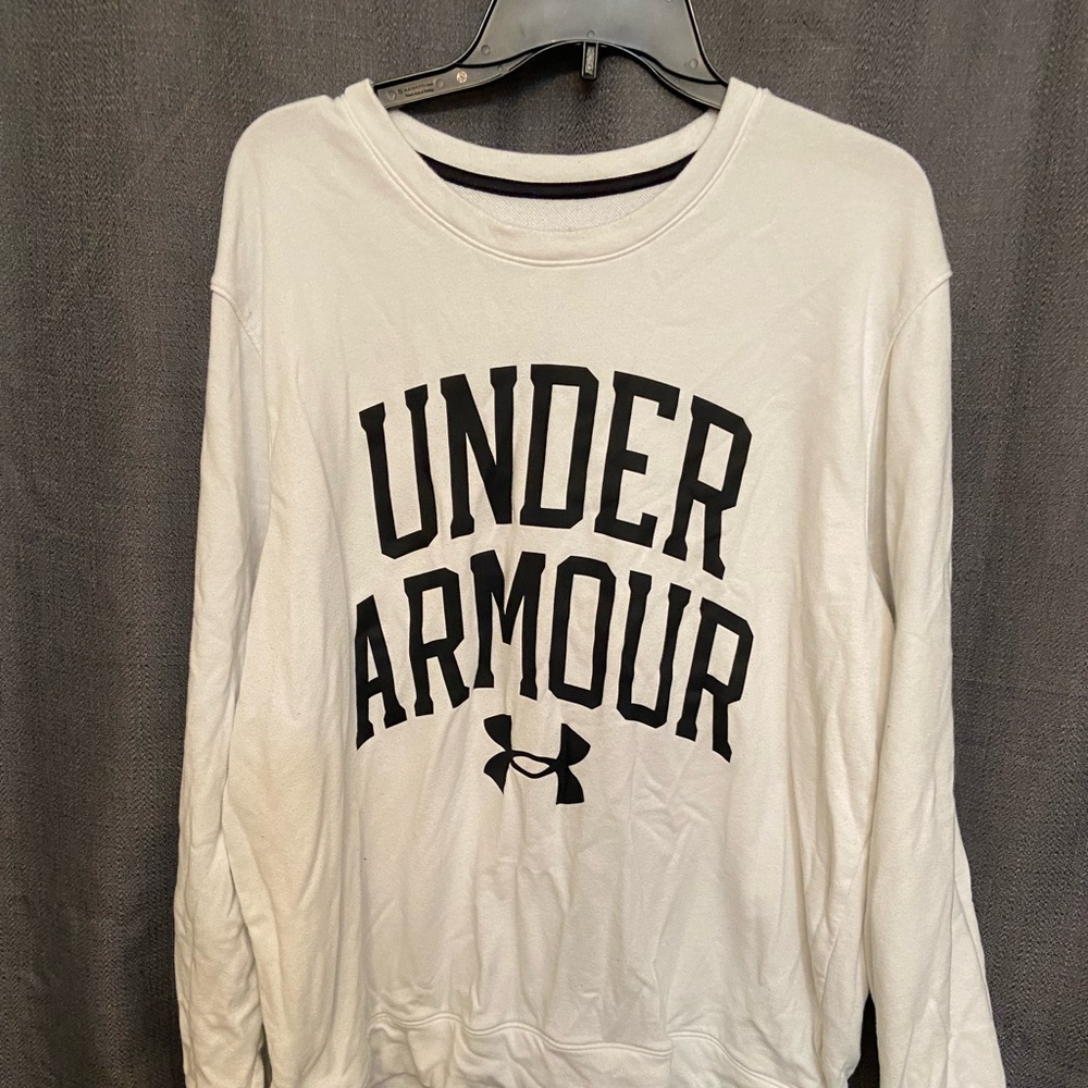 Women’s sweatshirt